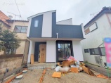  新築一戸建て