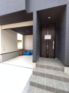落ち着いた玄関です。