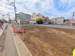 市川市湊新田２丁目