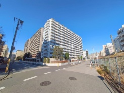 松戸市新松戸３丁目