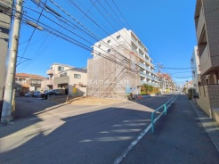 市川市新田３丁目